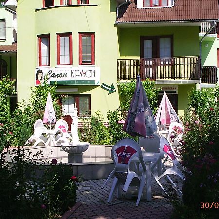 Hotel Alfa Irlyava Esterno foto