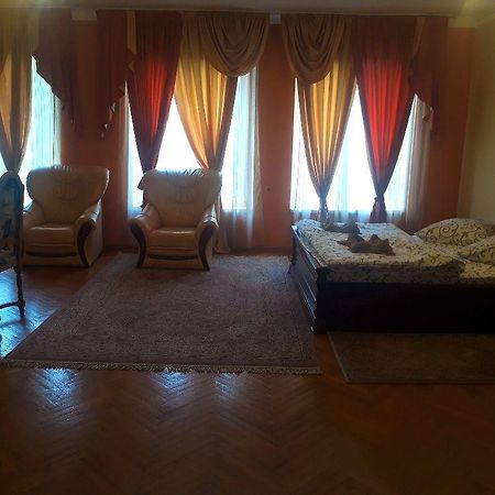 Hotel Alfa Irlyava Esterno foto