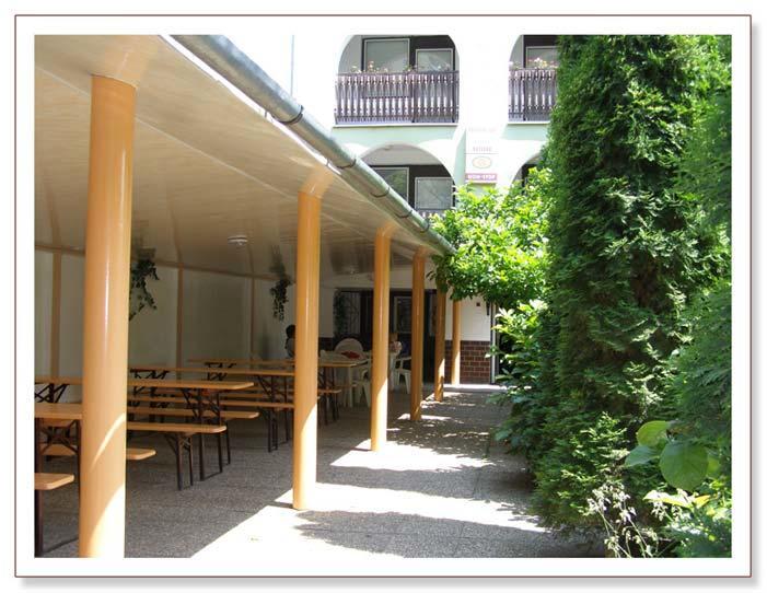 Hotel Alfa Irlyava Esterno foto